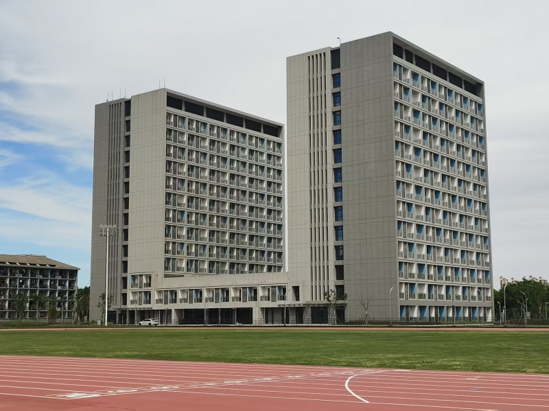 B08.jpg