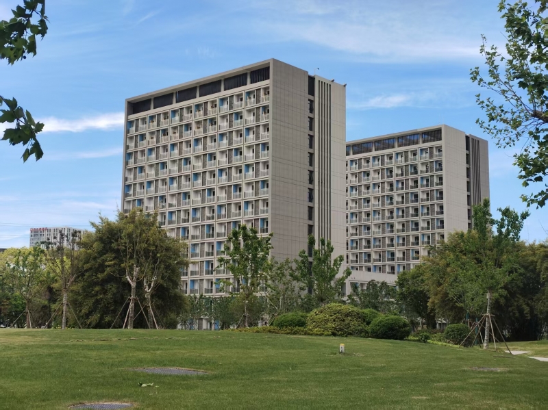 B09.jpg